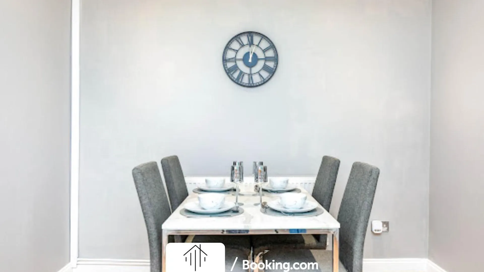 Holiday home Birmingham Airport Business & Leisure Retreat Villa